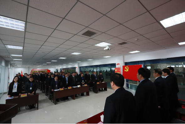 河南乐发lv官网乳业集团党委召开2019年党员大会 河南乐发lv官网乳业集团党委召开2019年党员大会