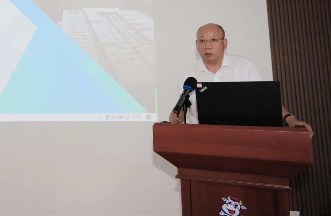 乐发lv官网乳业集团开展“合规体系构建框架”专题培训 乐发lv官网乳业集团开展“合规体系构建框架”专题培训