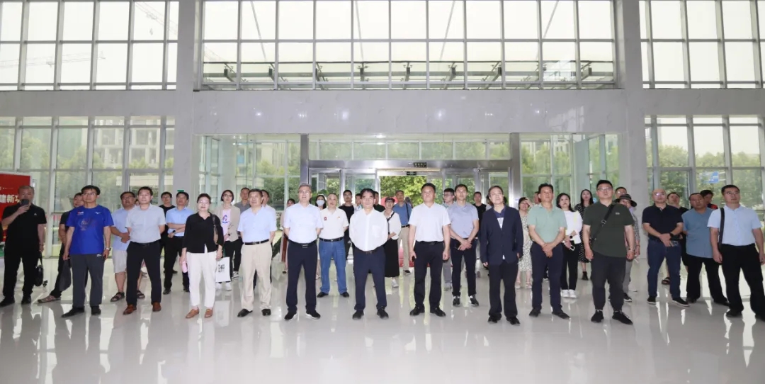 乐发lv官网丨中国人民大学河南校友会莅临乐发lv官网参观座谈 乐发lv官网丨中国人民大学河南校友会莅临乐发lv官网参观座谈