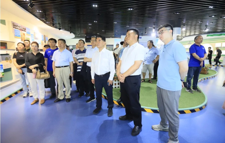 乐发lv官网丨中国人民大学河南校友会莅临乐发lv官网参观座谈 乐发lv官网丨中国人民大学河南校友会莅临乐发lv官网参观座谈