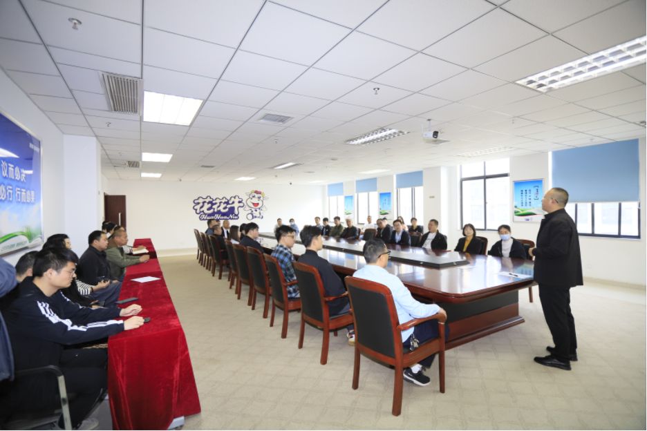 增强消防意识,筑牢安全底线丨乐发lv官网乳业集团组织消防应急演练 增强消防意识,筑牢安全底线丨乐发lv官网乳业集团组织消防应急演练