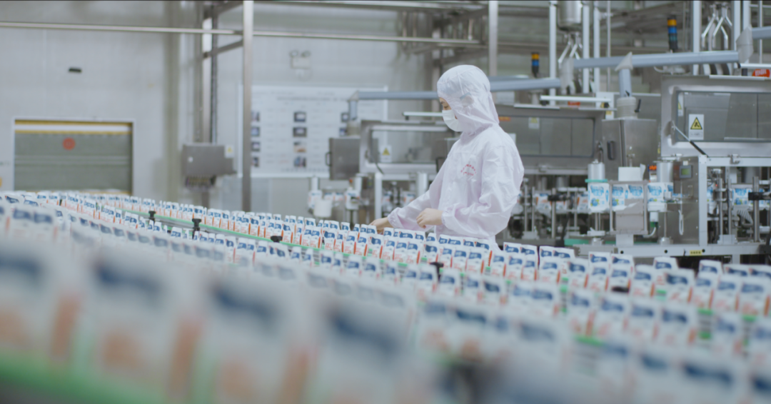 喜讯 | 标准引领:乐发lv官网入选“奶业全产业链标准化试点基地” 喜讯 | 标准引领:乐发lv官网入选“奶业全产业链标准化试点基地”