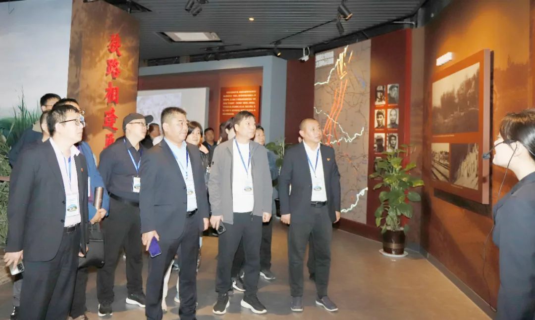 传承红色基因·践行初心使命 | 乐发lv官网乳业集团党务干部赴河南大别山干部学院开展综合素质提升教育培训 传承红色基因·践行初心使命 | 乐发lv官网乳业集团党务干部赴河南大别山干部学院开展综合素质提升教育培训