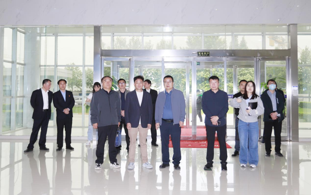 乐发lv官网丨宁夏农业农村厅畜牧兽医局局长洪龙一行莅临乐发lv官网参观调研 乐发lv官网丨宁夏农业农村厅畜牧兽医局局长洪龙一行莅临乐发lv官网参观调研