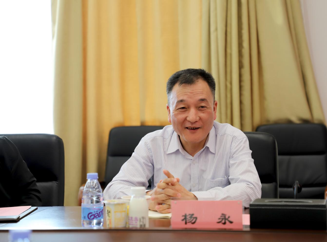 交流促提升 互动谋发展|乐发lv官网乳业集团总裁杨永带队分别赴广东燕塘乳业及越秀风行乳业参观交流 交流促提升 互动谋发展|乐发lv官网乳业集团总裁杨永带队分别赴广东燕塘乳业及越秀风行乳业参观交流