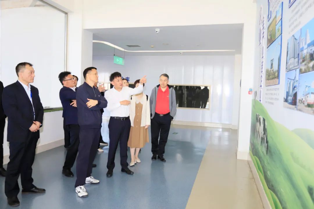 乐发lv官网| 省农投集团董事长李晓寰一行莅临乐发lv官网调研指导工作 乐发lv官网| 省农投集团董事长李晓寰一行莅临乐发lv官网调研指导工作