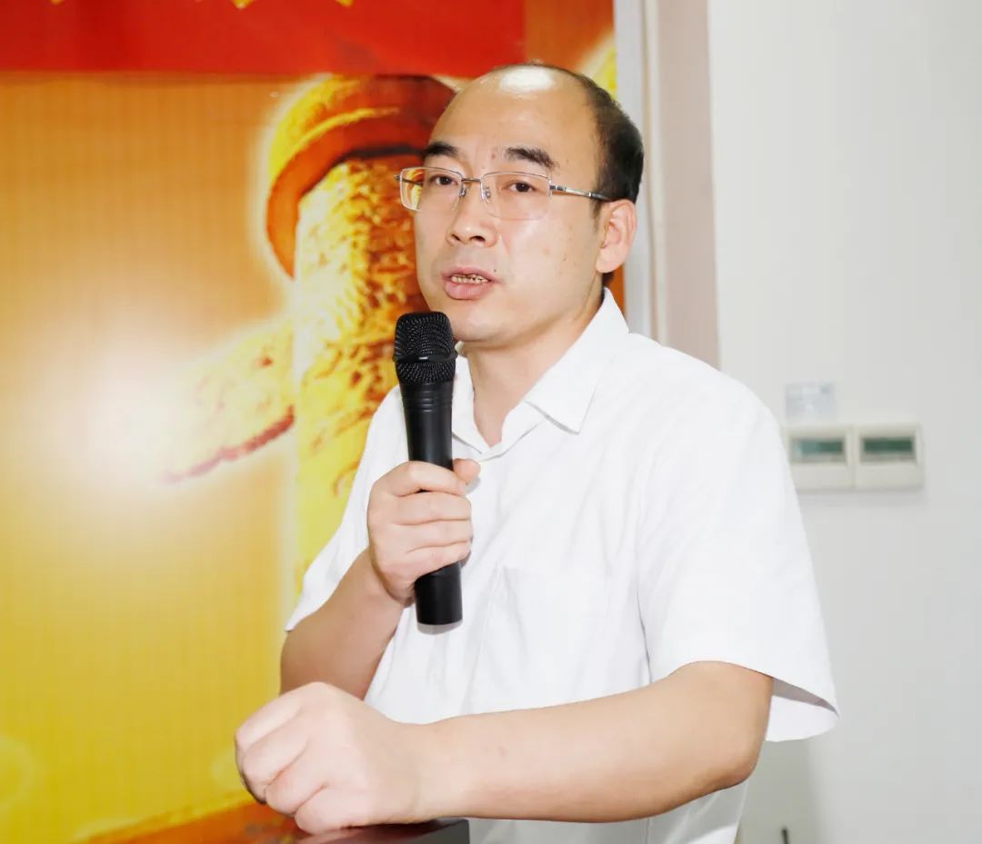 鼓足干劲·再创辉煌 | 乐发lv官网乳业集团召开经销商座谈会 鼓足干劲·再创辉煌 | 乐发lv官网乳业集团召开经销商座谈会