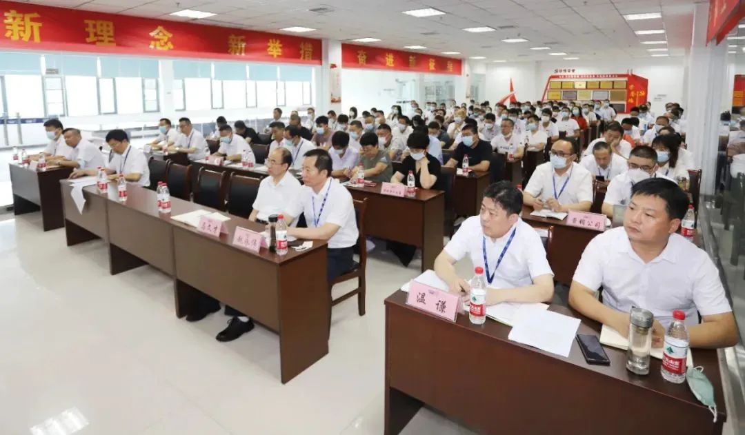 鼓足干劲·再创辉煌 | 乐发lv官网乳业集团召开经销商座谈会 鼓足干劲·再创辉煌 | 乐发lv官网乳业集团召开经销商座谈会