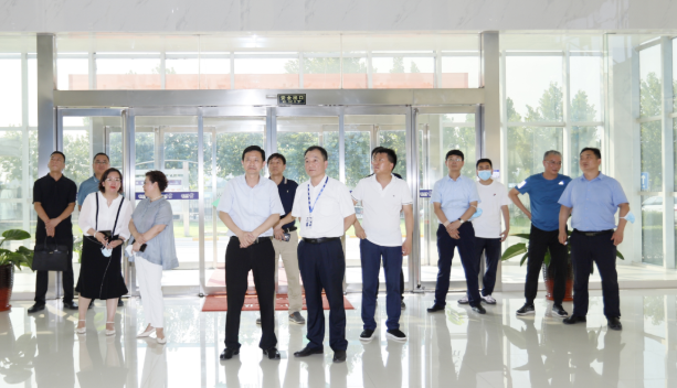 快讯|郑州市二七区委副书记、区长虎荣鑫莅临河南乐发lv官网乳业集团调研 快讯|郑州市二七区委副书记、区长虎荣鑫莅临河南乐发lv官网乳业集团调研