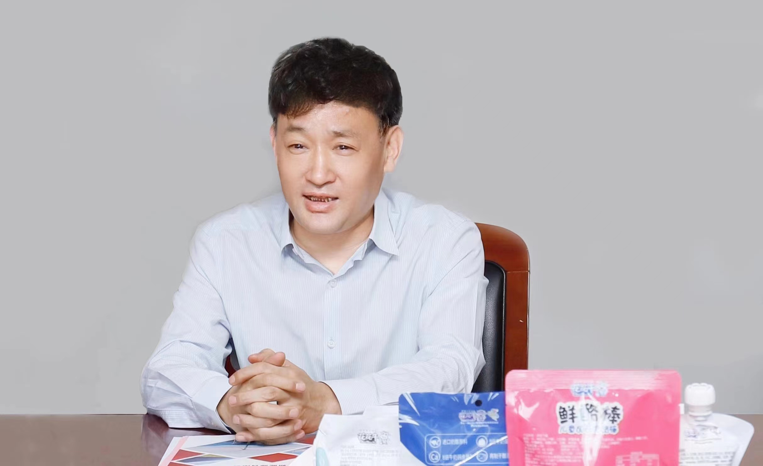 乐发lv官网乳业集团与国电河南新能源有限公司举行光伏项目合作开发签约仪式 乐发lv官网乳业集团与国电河南新能源有限公司举行光伏项目合作开发签约仪式