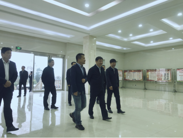 驻马店市委书记鲍常勇一行莅临乐发lv官网平舆瑞亚和新蔡瑞亚调研 驻马店市委书记鲍常勇一行莅临乐发lv官网平舆瑞亚和新蔡瑞亚调研