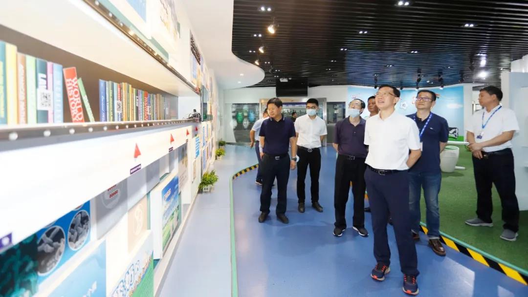快讯 | 湖北省农业厅副厅长王海涛等领导一行莅临河南乐发lv官网乳业集团参观调研 快讯 | 湖北省农业厅副厅长王海涛等领导一行莅临河南乐发lv官网乳业集团参观调研