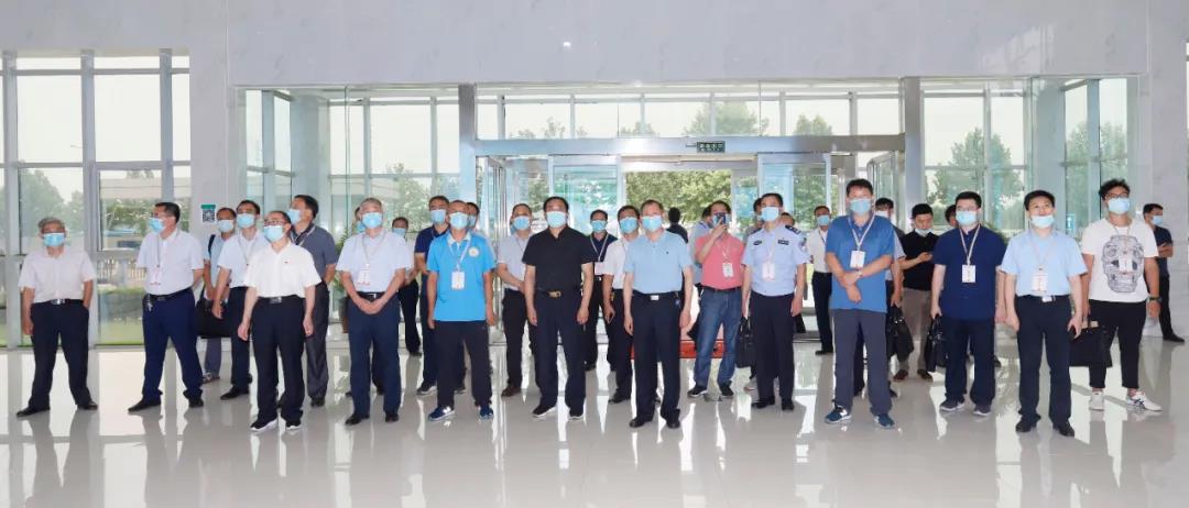 郑州市安全生产双重预防体系建设现场观摩会在乐发lv官网乳业集团郑州分公司召开 郑州市安全生产双重预防体系建设现场观摩会在乐发lv官网乳业集团郑州分公司召开