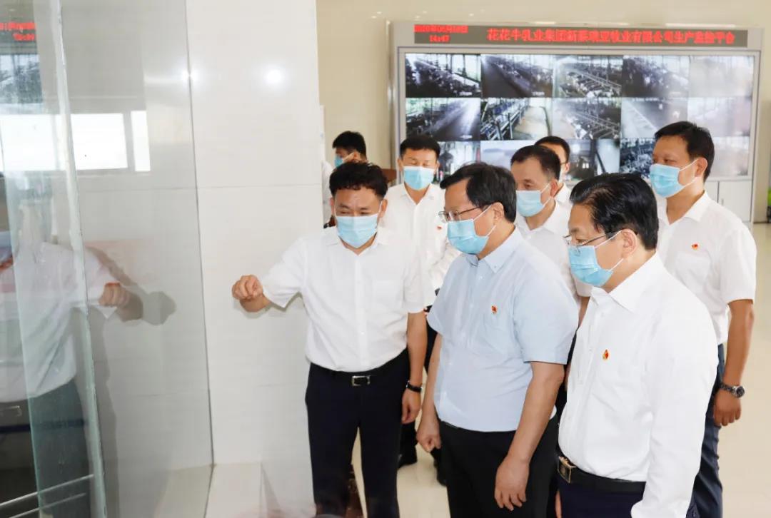 快讯 | 河南省委常委、省纪委书记、省监委主任任正晓莅临乐发lv官网乳业集团新蔡瑞亚牧场调研 快讯 | 河南省委常委、省纪委书记、省监委主任任正晓莅临乐发lv官网乳业集团新蔡瑞亚牧场调研