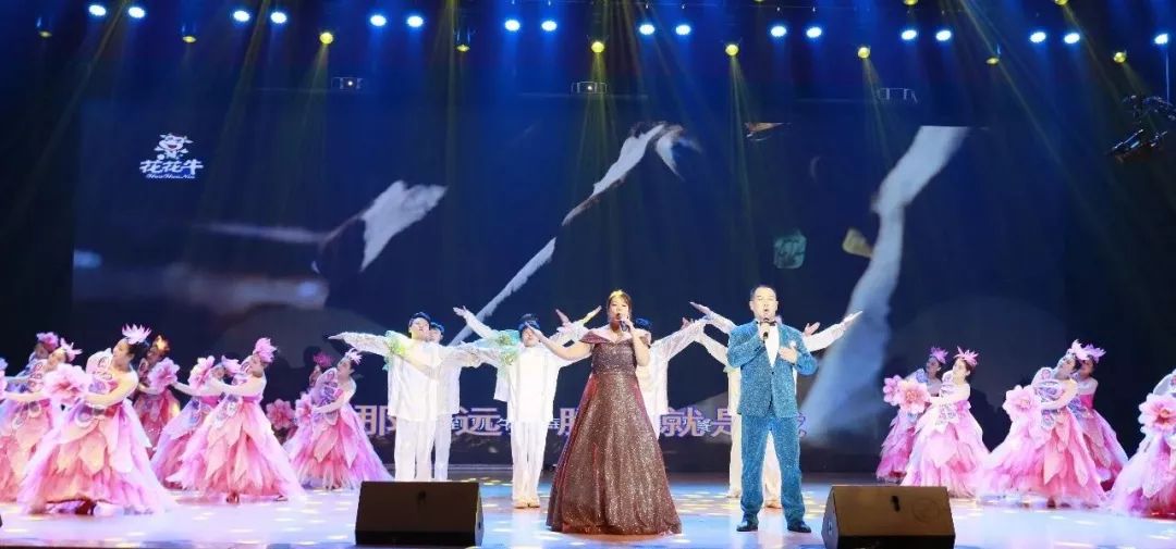 “赢在2019”,乐发lv官网乳业集团2019年新春晚会盛大开幕 “赢在2019”,乐发lv官网乳业集团2019年新春晚会盛大开幕