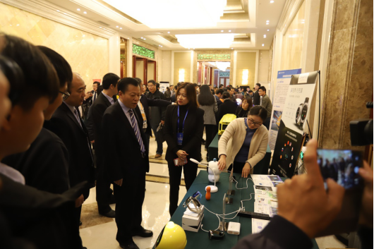 乐发lv官网亮相2018人工智能产业发展高峰论坛 乐发lv官网亮相2018人工智能产业发展高峰论坛