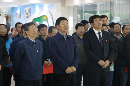 河南省农牧业产业扶贫工作观摩团莅临乐发lv官网集团·鲁山瑞亚牧业有限公司参观考察 河南省农牧业产业扶贫工作观摩团莅临乐发lv官网集团·鲁山瑞亚牧业有限公司参观考察