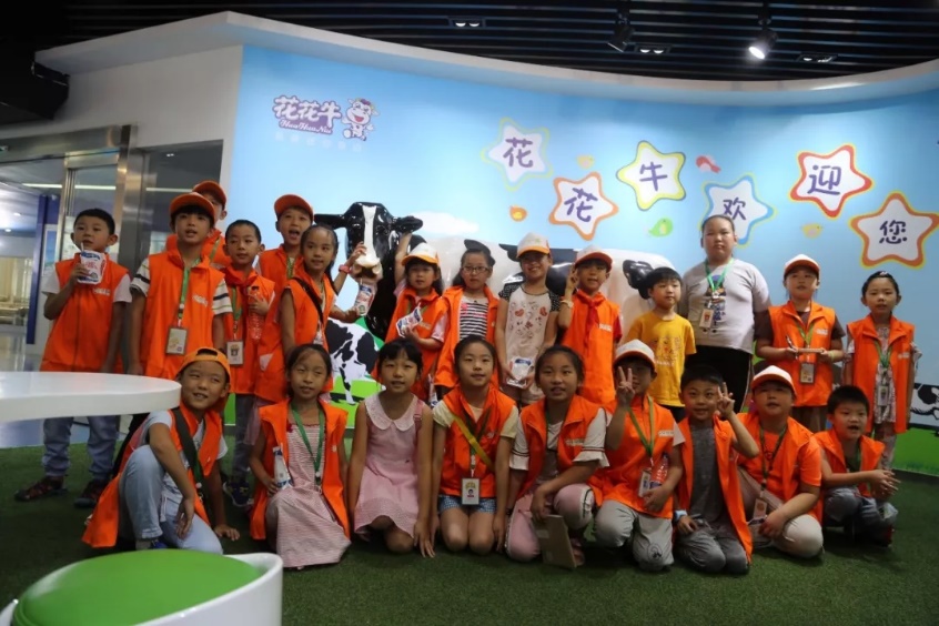 乐发lv官网落实食品安全企业主体责任 积极践行振兴中国奶业 乐发lv官网落实食品安全企业主体责任 积极践行振兴中国奶业