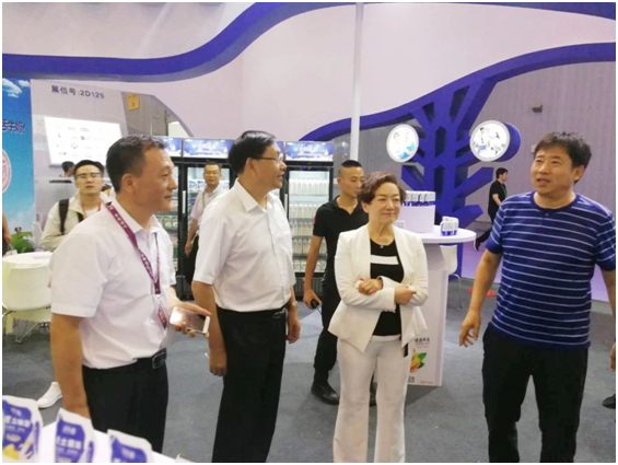 殊荣是奋斗的动力 乐发lv官网荣获三项大奖!!! 殊荣是奋斗的动力 乐发lv官网荣获三项大奖!!!