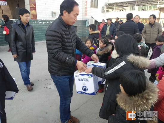 乐发lv官网暖冬公益行走进汝州活动启动 乐发lv官网暖冬公益行走进汝州活动启动