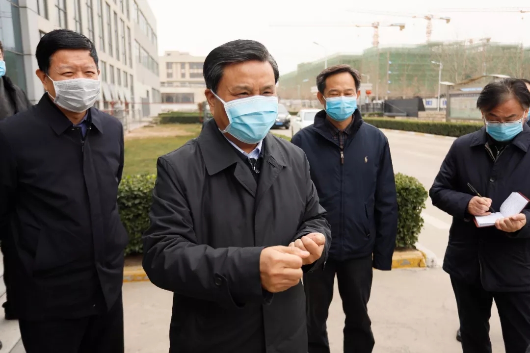 快讯丨河南省副省长武国定莅临乐发lv官网乳业集团调研重点保障企业复工复产情况 快讯丨河南省副省长武国定莅临乐发lv官网乳业集团调研重点保障企业复工复产情况